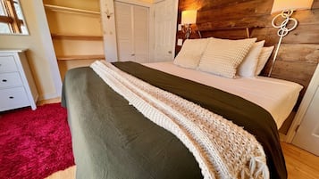 4 chambres, fer et planche à repasser, Wi-Fi gratuit, draps fournis