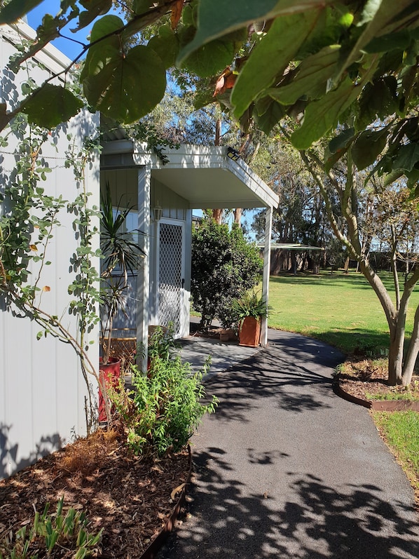 Property grounds - Ladybird Cottage for Two (Bass)