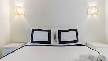 Elite Apartment | 2 bedrooms, hypo-allergenic bedding, individually decorated