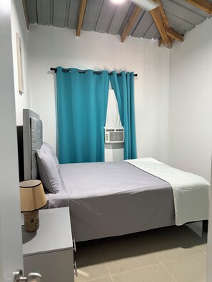 2 makuuhuonetta, ilmainen Wi-Fi, vuodevaatteet