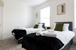 3 Schlafzimmer, Bügeleisen/Bügelbrett, WLAN, Bettwäsche
