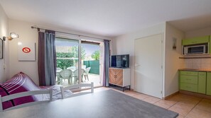 Interior - Lovely apt with terrace for 4 people (Agde)