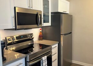 Private kitchen - Old Town Oasis! Charming condo in superb Scottsdale - Heated Pool - Hot Tub (Scottsdale)