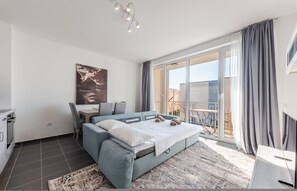 House | 2 bedrooms - Serene Haven Talea Beachfront With Pool Access (Shënkoll)