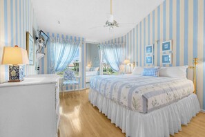 2 chambres, bureau, fer et planche à repasser, Wi-Fi gratuit