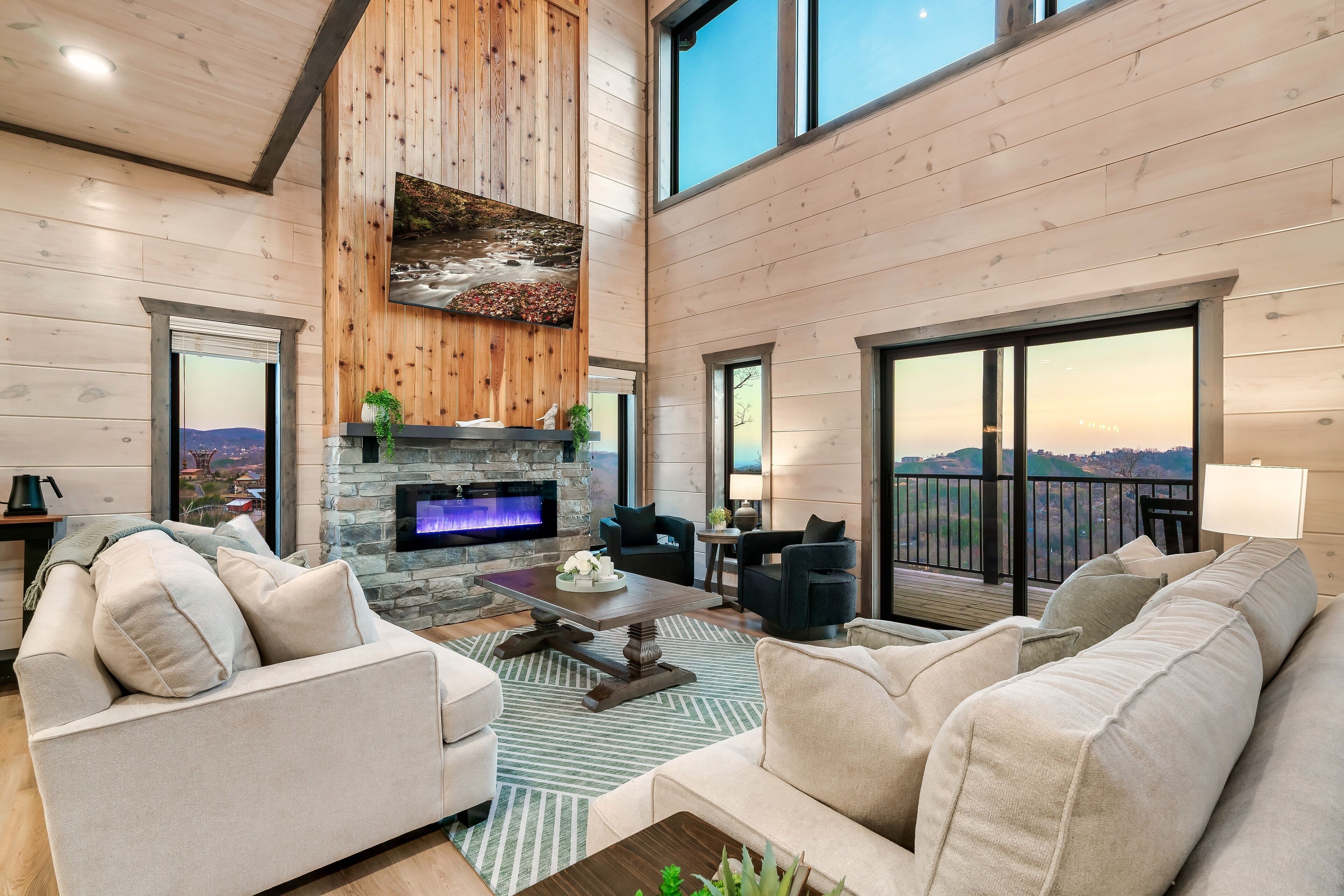 智能电视、壁炉、电子游戏、桌上足球