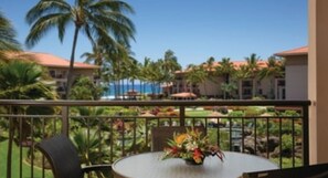 Outdoor dining - Marriott's Waiohai Beach Club : New Years week : 2 Bedroom, full amenities (Koloa)