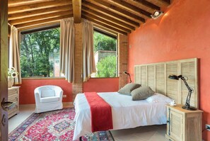 5 camere, ferro/asse da stiro, Wi-Fi, lenzuola