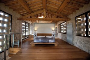 6 Schlafzimmer, Bügeleisen/Bügelbrett, Reisekinderbett, WLAN