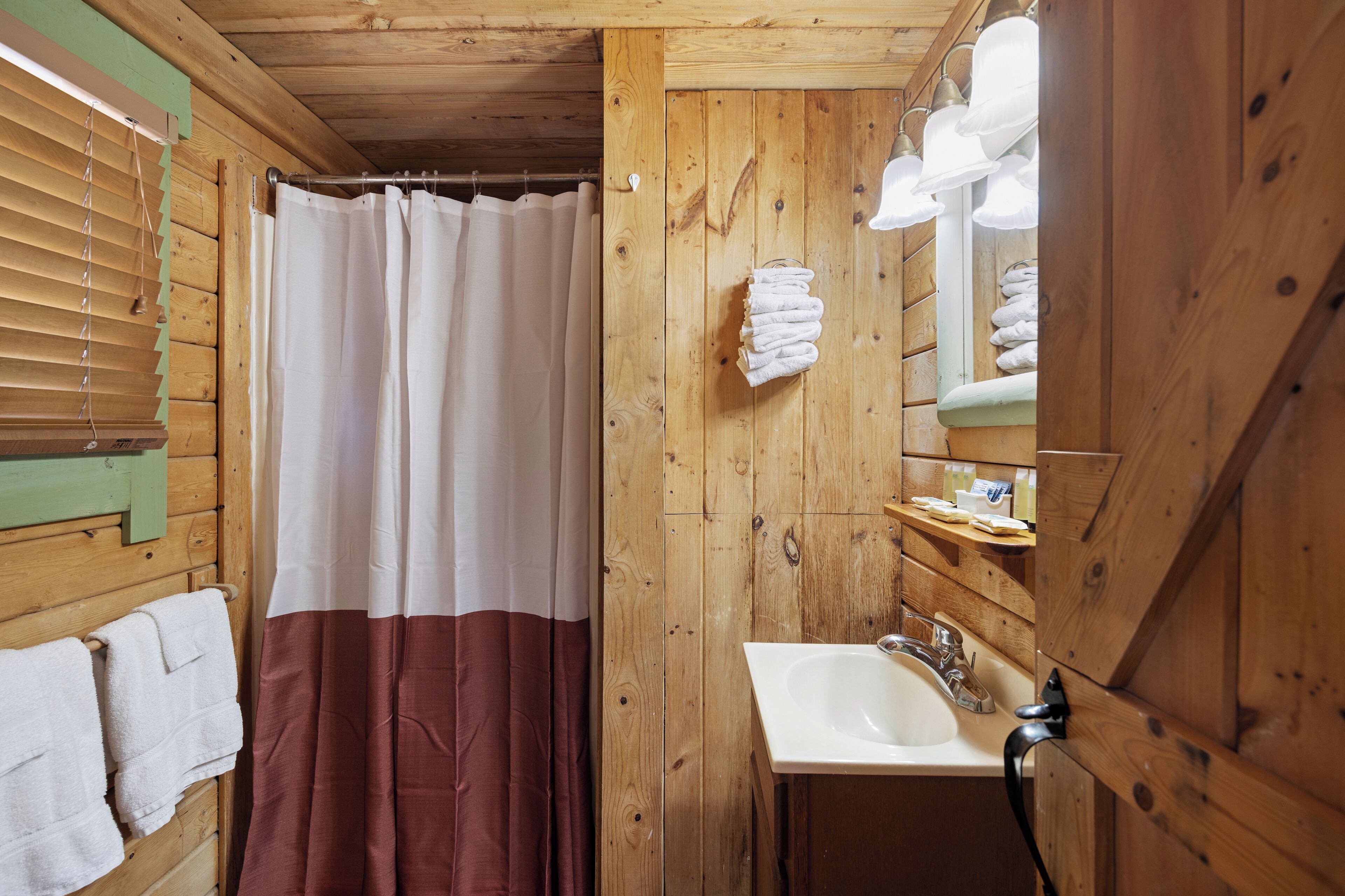 Shower, towels, soap, shampoo