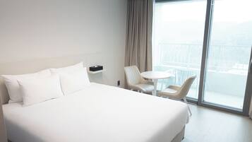 Standard Double Room, Balcony, Mountain View | Desk, free WiFi