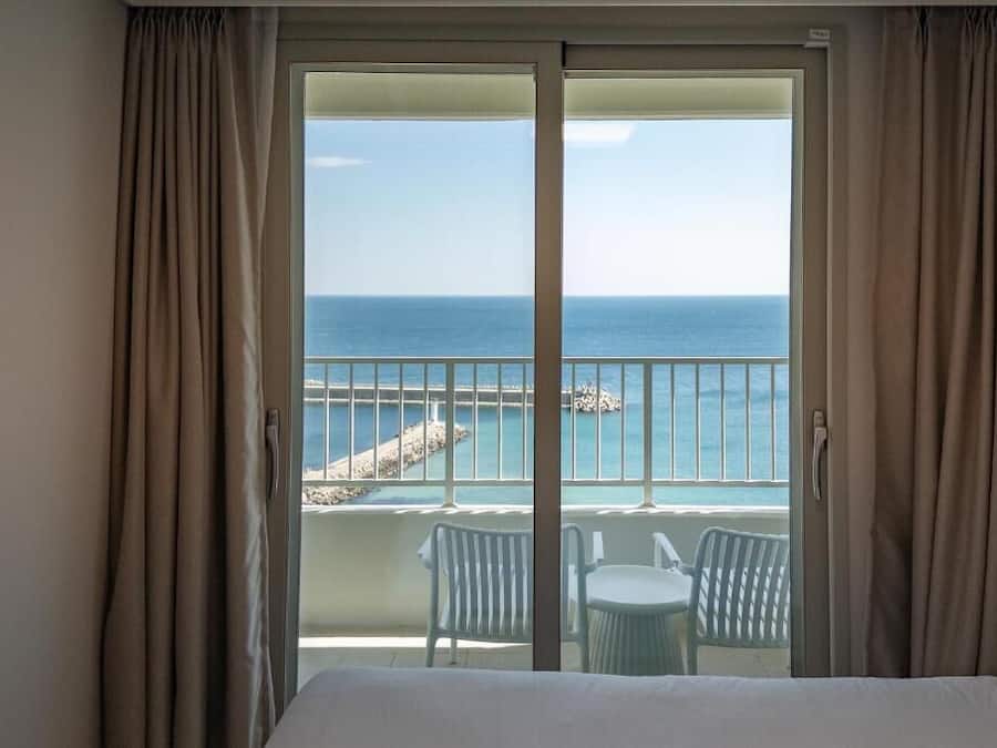 Premium dubbelrum - balkong - havsutsikt | Skrivbord och gratis wi-fi