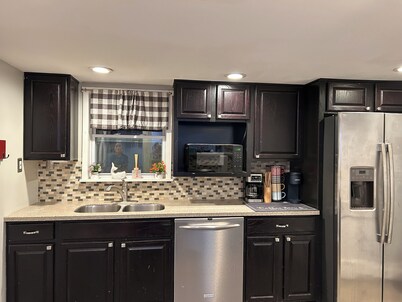 3 bedroom house in brilliant Boothwyn with WiFi, AC