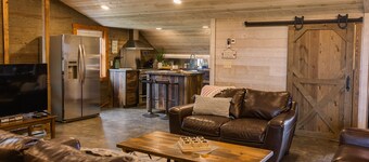 CF Ranch & Cattle Co.- Lodge and CrossFit Gym