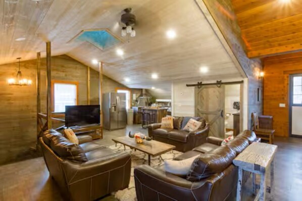 TV connectée, cheminée