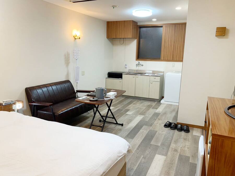 Bureau, espace de travail pour ordinateur portable