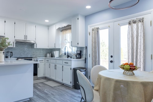 Charming 3 Bedroom, 2 Bathroom Home w/ Scenic Deck & Spacious Backyard!