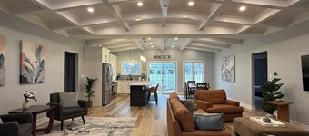 Luxury and Cozy Family Home