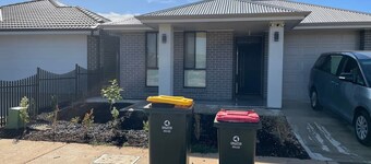 Modern Brand New 4BR Family Home Walkable to Shops