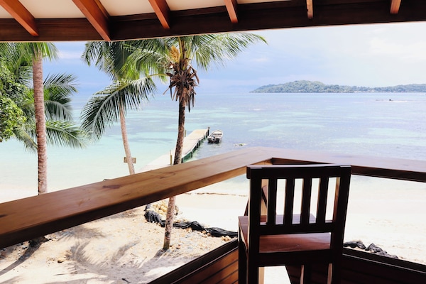 Superior Double Room, Beach View | Premium bedding, blackout drapes, iron/ironing board, free WiFi