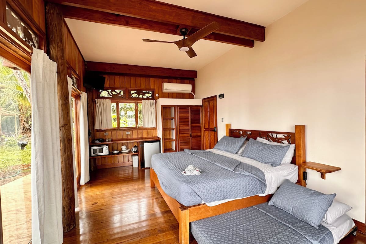 Luxury Double Room, Beach View | Premium bedding, blackout drapes, iron/ironing board, travel crib