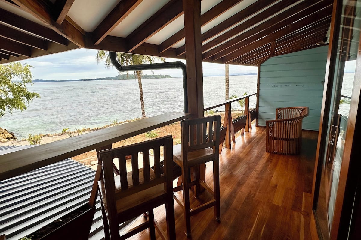 Family Suite, Beach View | Premium bedding, blackout drapes, iron/ironing board, travel crib