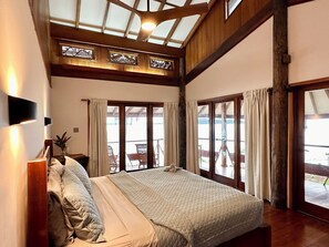 Ropa de cama de alta calidad y cortinas blackout 