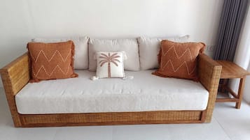 Chambre Double Deluxe | Coffres-forts dans les chambres, rideaux occultants