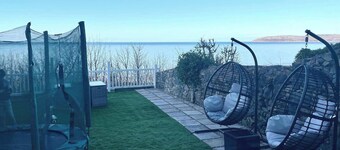 Stunning Sea View Blue Haven in Penmaenmawr
