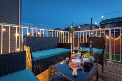 Luxury 3BDR large House-4 mins to Seton Hospital-Parking / Pet Free 