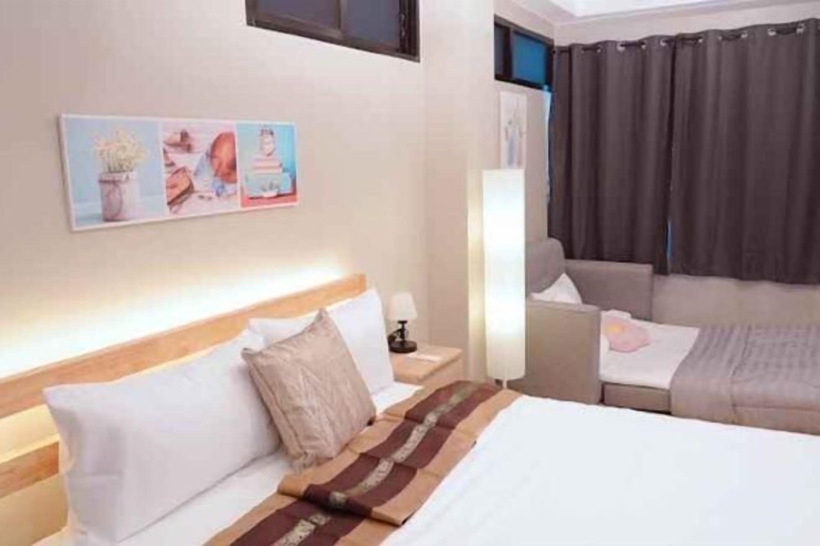 Schreibtisch, kostenloses WLAN