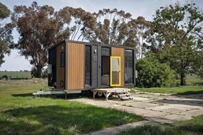 Exterior - Tiny Tranquility by Tiny Away (Youanmite)