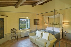 6 bedrooms, iron/ironing board, WiFi, bed sheets - Villa Scuderie -  Guardistallo, Pisa (Guardistallo)