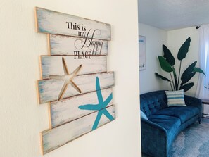 Interior - Close to Best Gulf Beaches, Downtown Venice & Wellen Park - Long Term Available (Venice)