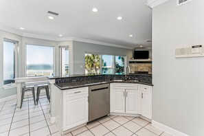 Fridge, microwave, dishwasher, coffee/tea maker