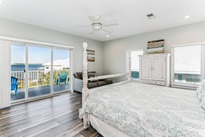 5 bedrooms, iron/ironing board, free WiFi, bed sheets