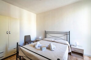 2 Schlafzimmer, Bettwäsche