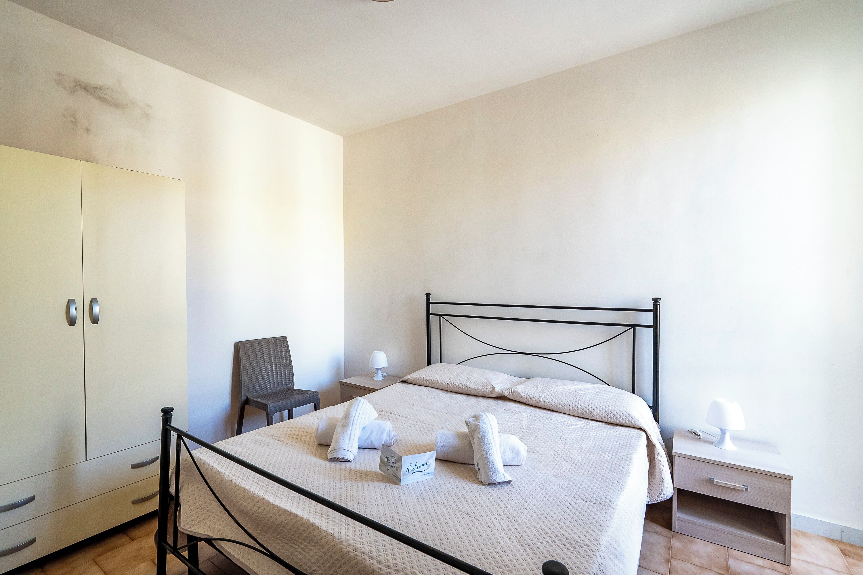 Family House, Multiple Bedrooms, 2 Bathrooms (Villino Sole 3 AIRCO near Beach & ) | 2 bedrooms, bed sheets