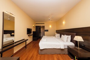 Superior Double or Twin Room, City View - THE Woodrose (Bengaluru)