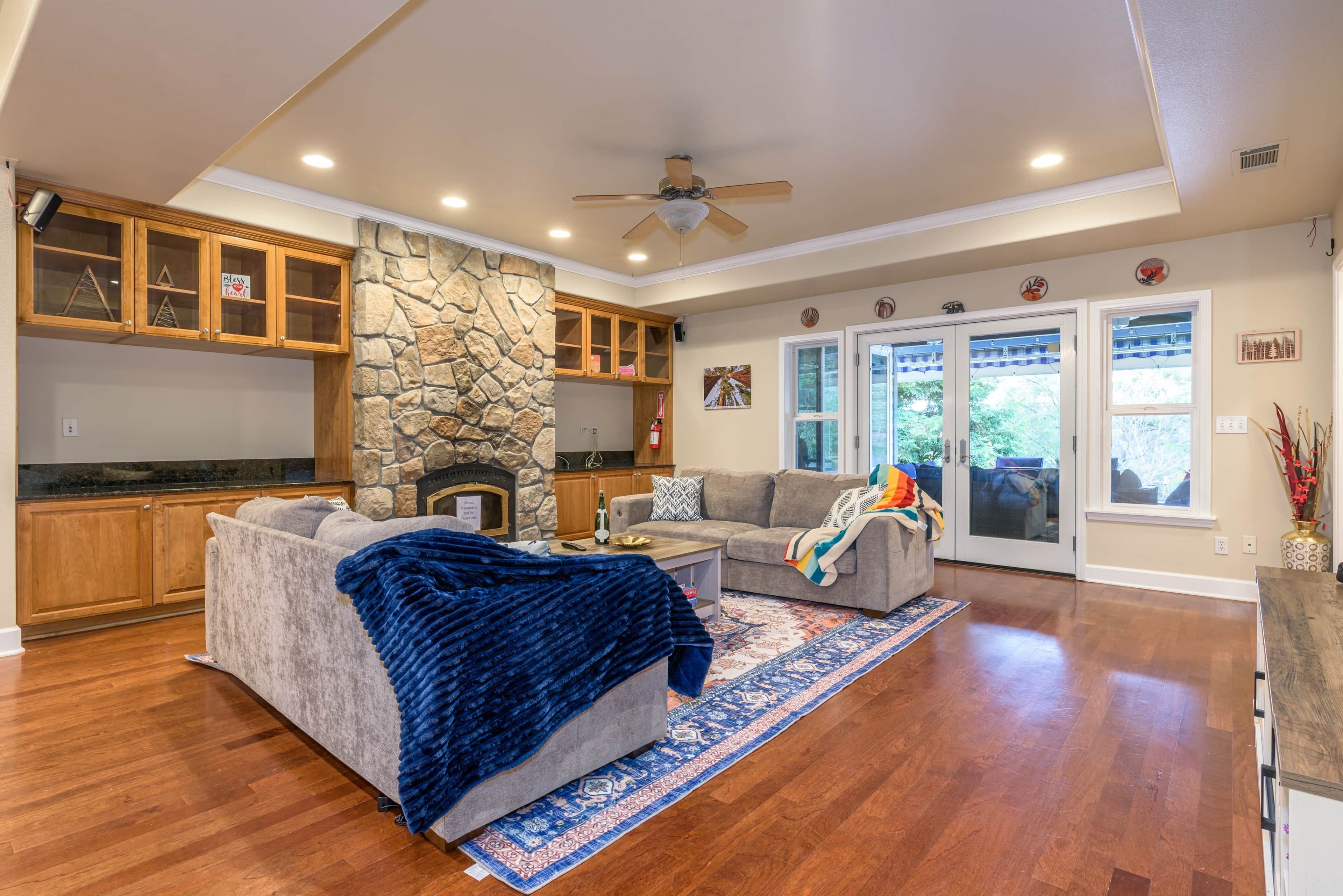 Fireplace, foosball, table tennis, stereo