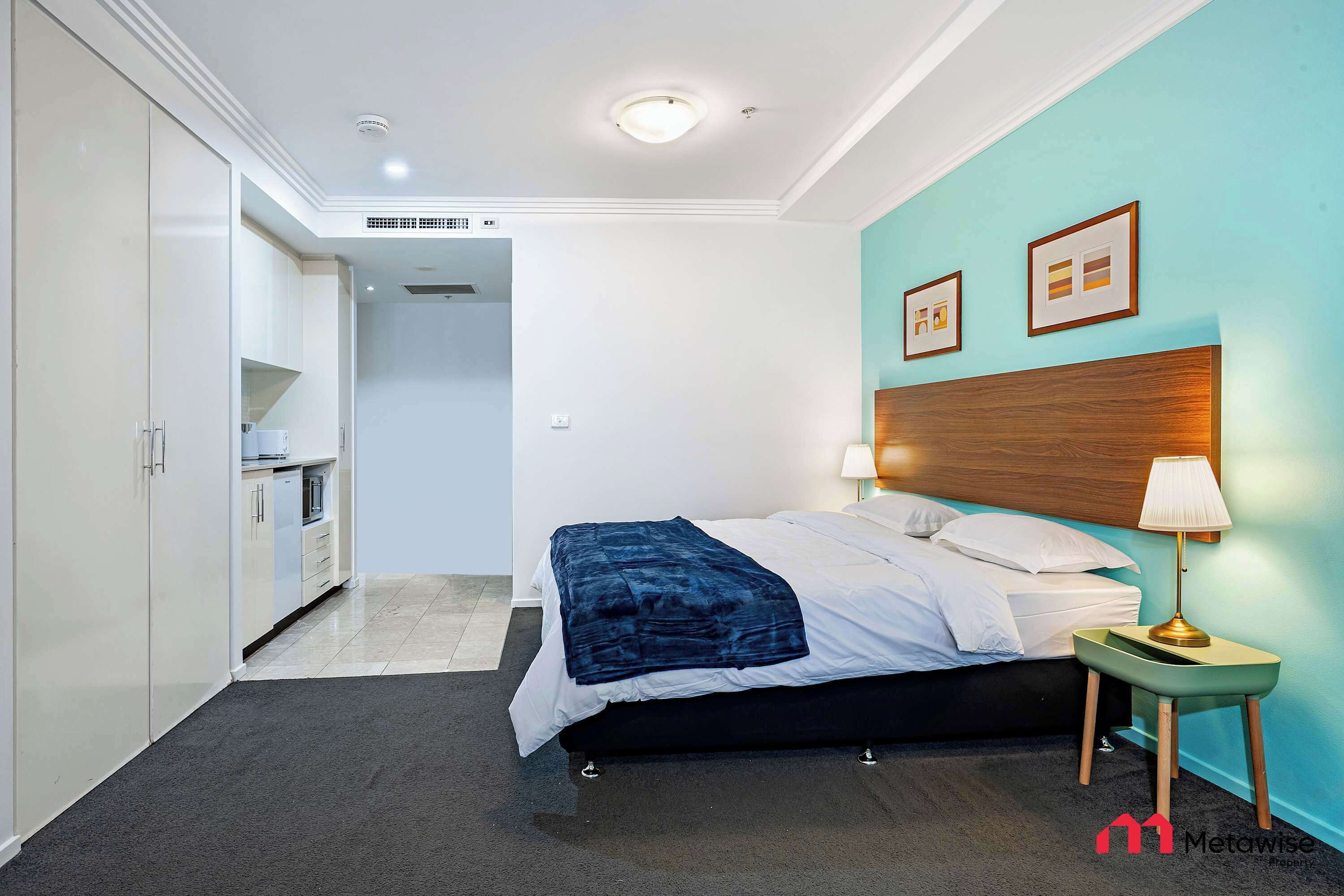 1 bedroom, desk, iron/ironing board, WiFi