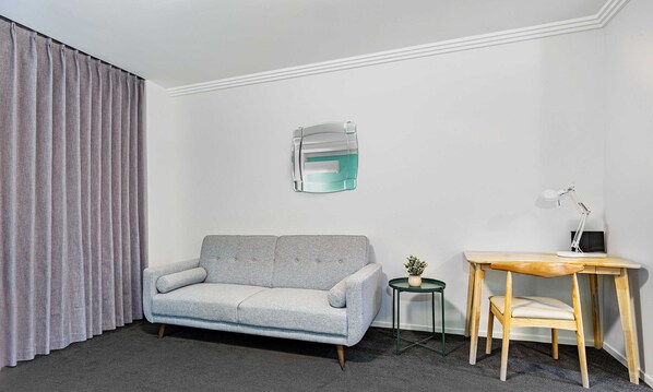 Fernseher, Arbeitsbereiche