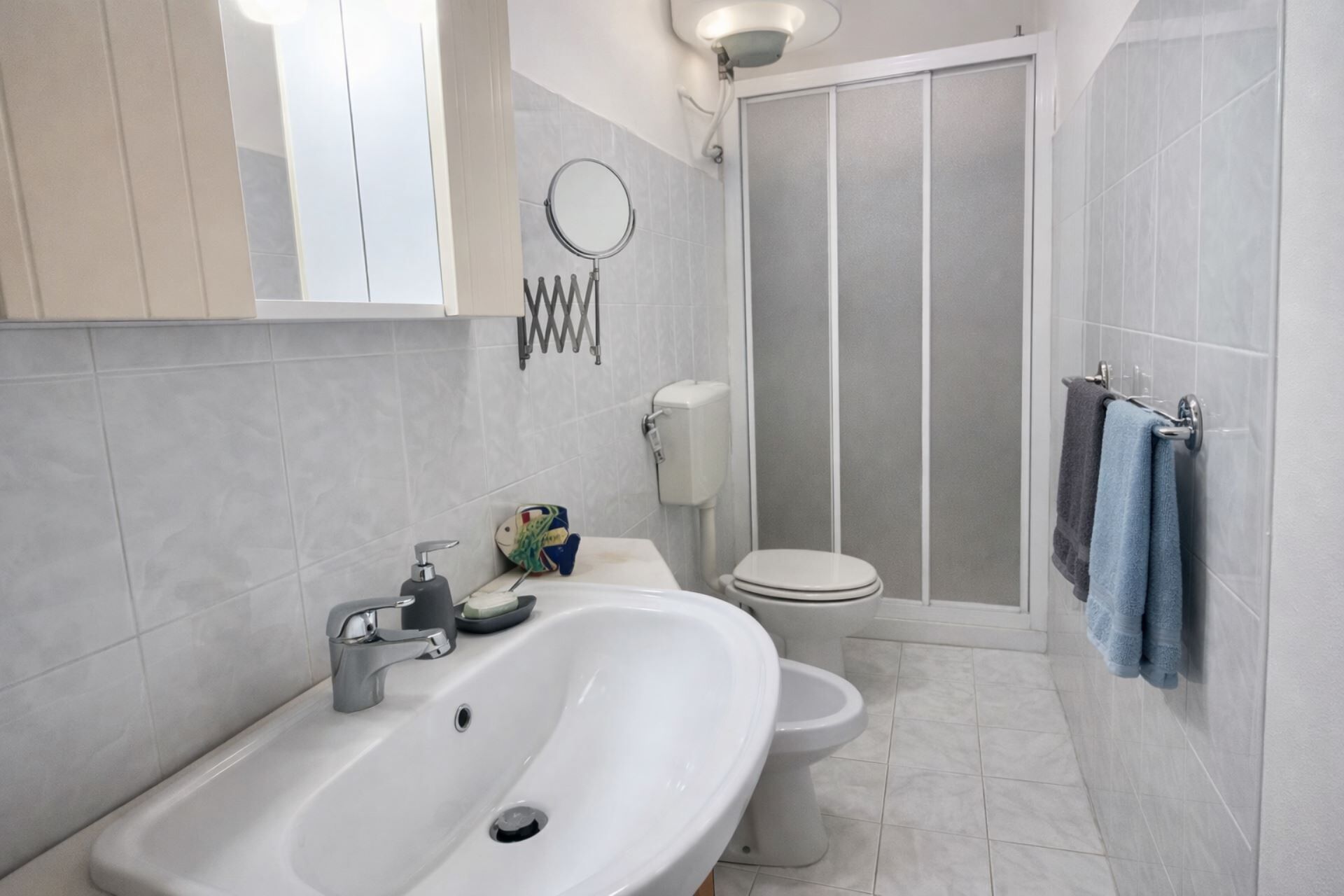 Doccia, asciugacapelli