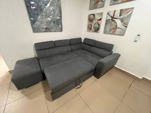 Apartment, 2 Bedrooms, Accessible, Balcony | Living area