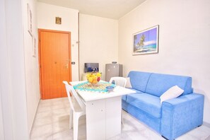 Dining - Cozy Apartment in the Heart of Trapani (Trapani)