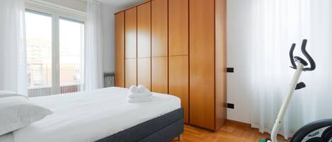 1 chambre, fer et planche Ă repasser, Wi-Fi, literie fournie