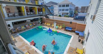 313 E Glenwood Ave, Unit 205