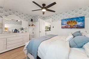 1 bedroom, free WiFi, bed sheets