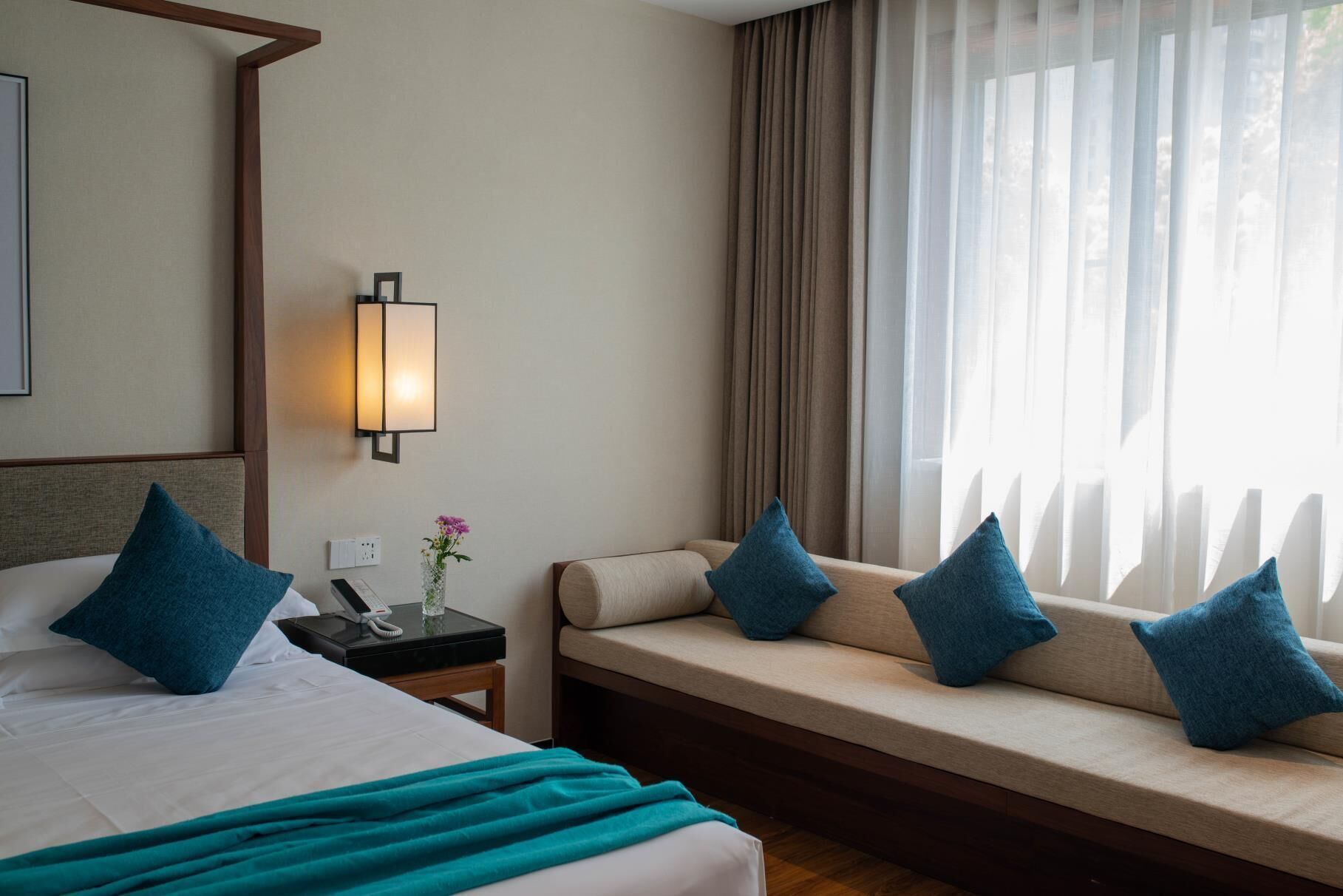 Ropa de cama de alta calidad, edredón y camas con pillow-top 