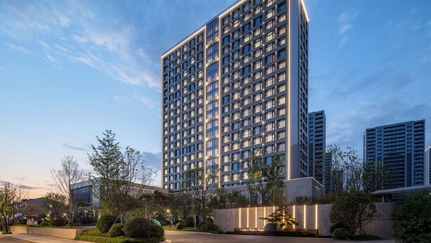 Front of property - Qingshan Lake Tianlan Hotel Hangzhou (Hangzhou)